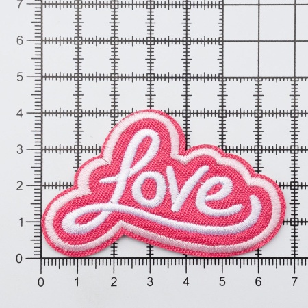 QYE-023 Термоаппликация 'Love', 4,4*6,7см Hobby&Pro