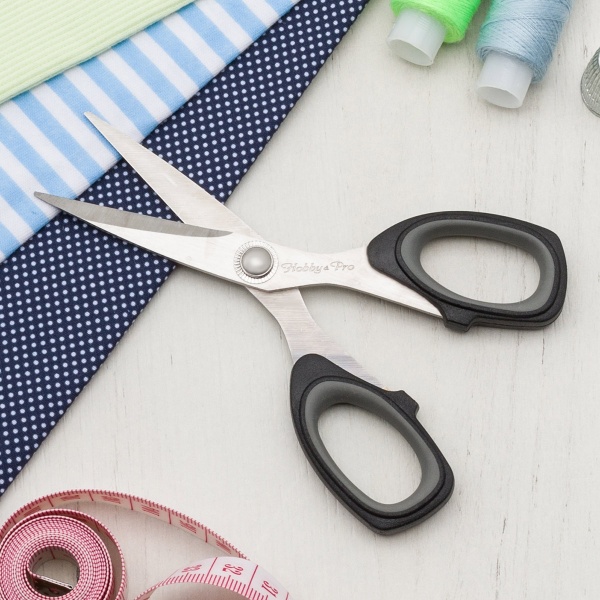 590132 Ножницы для шитья, 13,5 см/5 1/4', мягкие ручки SOFT, Hobby&Pro