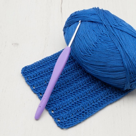 24R25X Крючок для вязания d 2,5мм с резиновой ручкой, 13,5см, Hobby&Pro